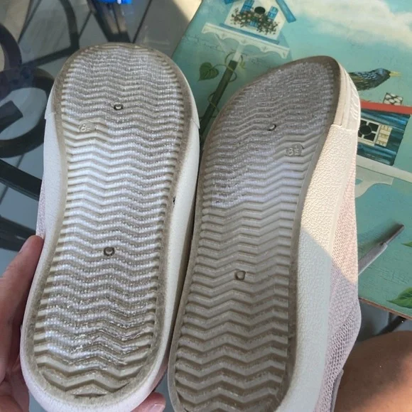 Vintage Havana Fly Salmon Knit Sneakers
Women's Size 8.5 - Picture 8 of 8